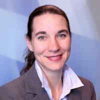 Portraitfoto von Dr. Franziska Armbruster