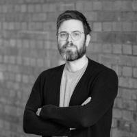 Portraitfoto von Stephan Löbel